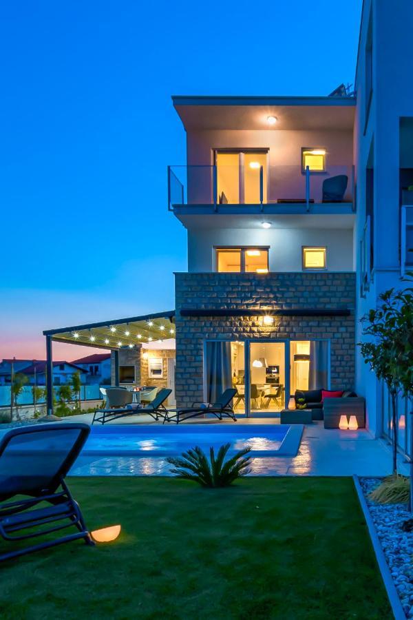 Villa Buzuk Vodice Exterior photo