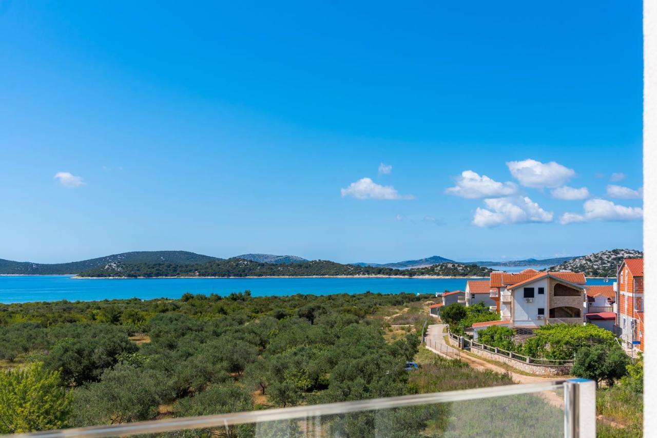 Villa Buzuk Vodice Exterior photo